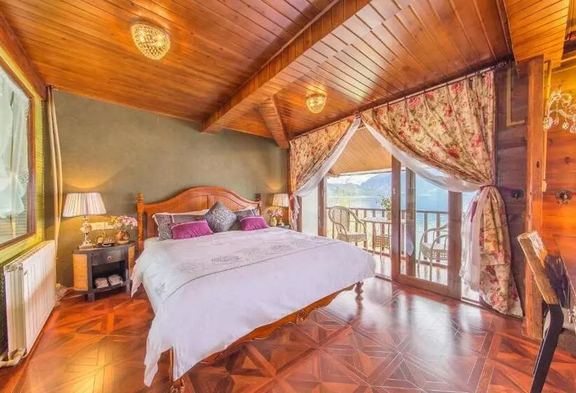 Lugu Lake In Love Inn Hostel
