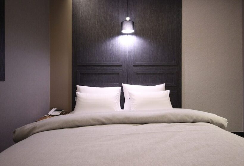 モーテル Gumi Indong Hotel Comma