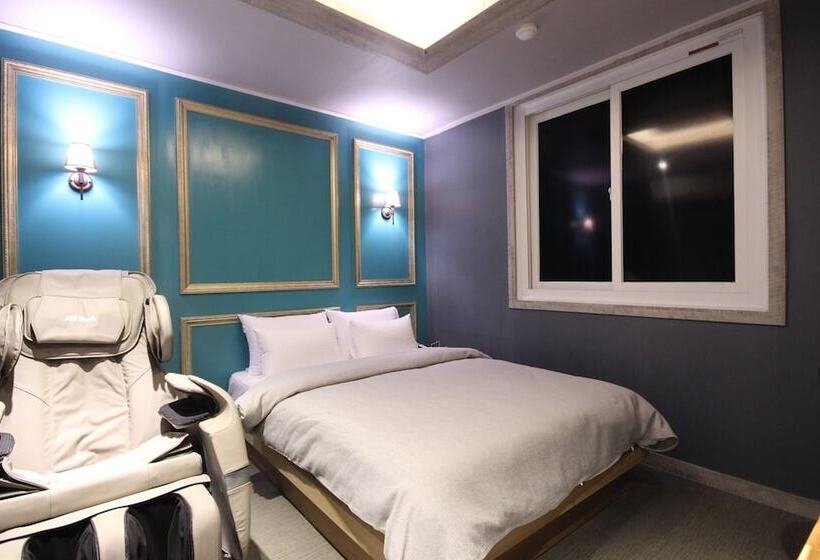 モーテル Gumi Indong Hotel Comma