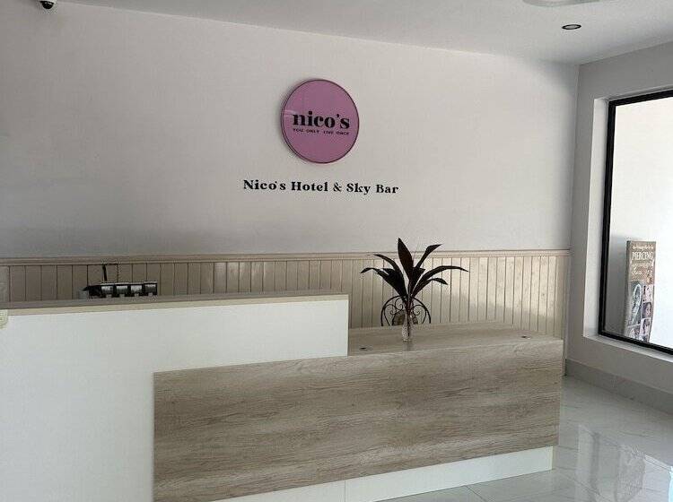 Nicos Hotel And Sky Bar