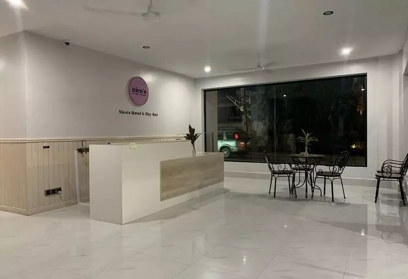 Nicos Hotel And Sky Bar