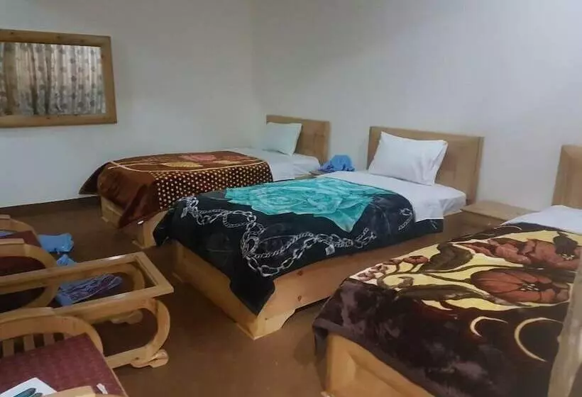 Paradise Hotel And Restaurant