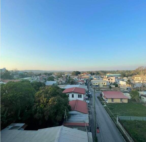 پانسیون Arnold's Guest House