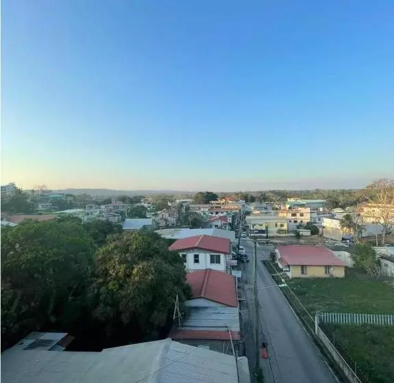 Majatalo Arnold's Guest House