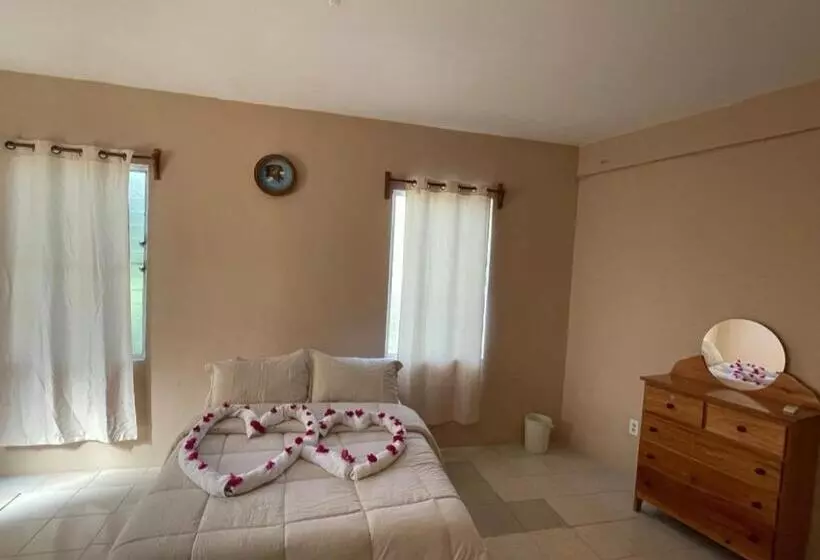 Majatalo Arnold's Guest House