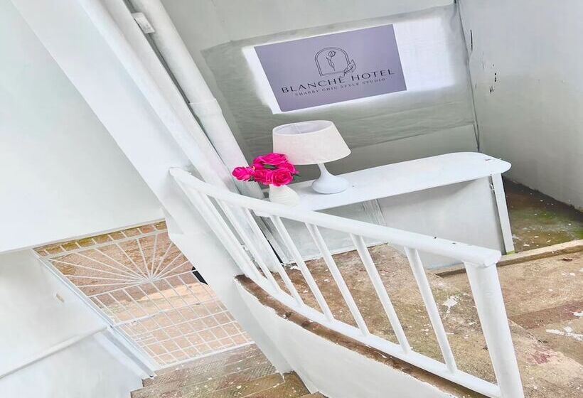 Pension Blanche Hotel By Oyo