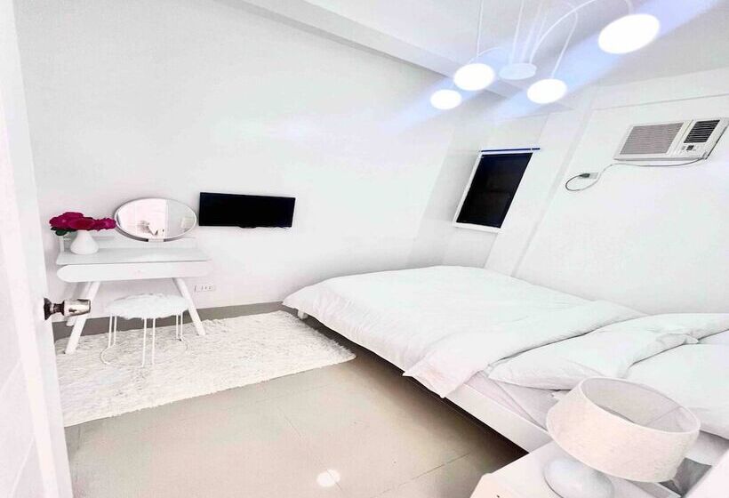 Pension Blanche Hotel By Oyo