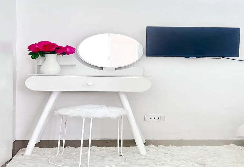 Pension Blanche Hotel By Oyo