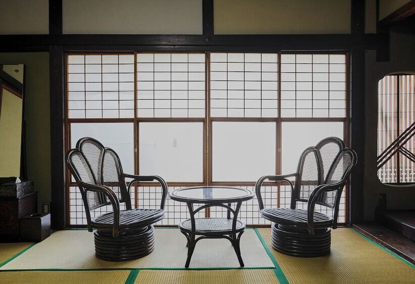 بنسيون Ikuha Bettei Toraya