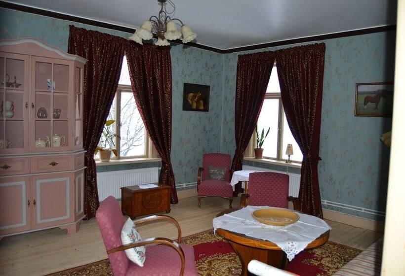 ペンション Strandgarden Hoverberg