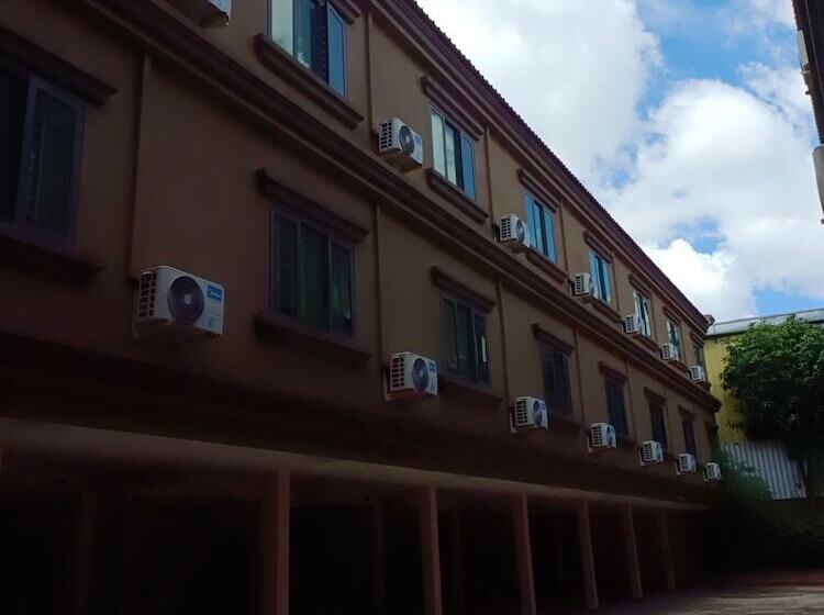 پانسیون Zoha Residency