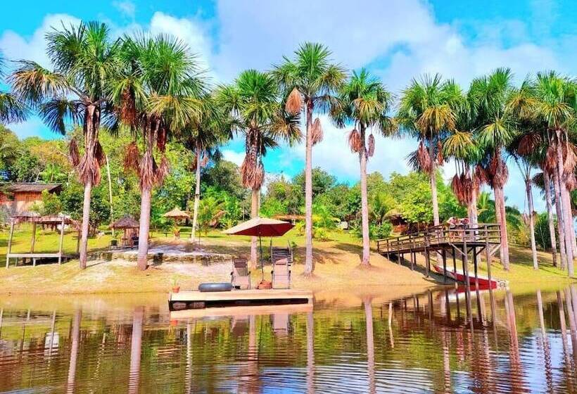 استراحتگاه Ponta Poranga Jungle Lodge