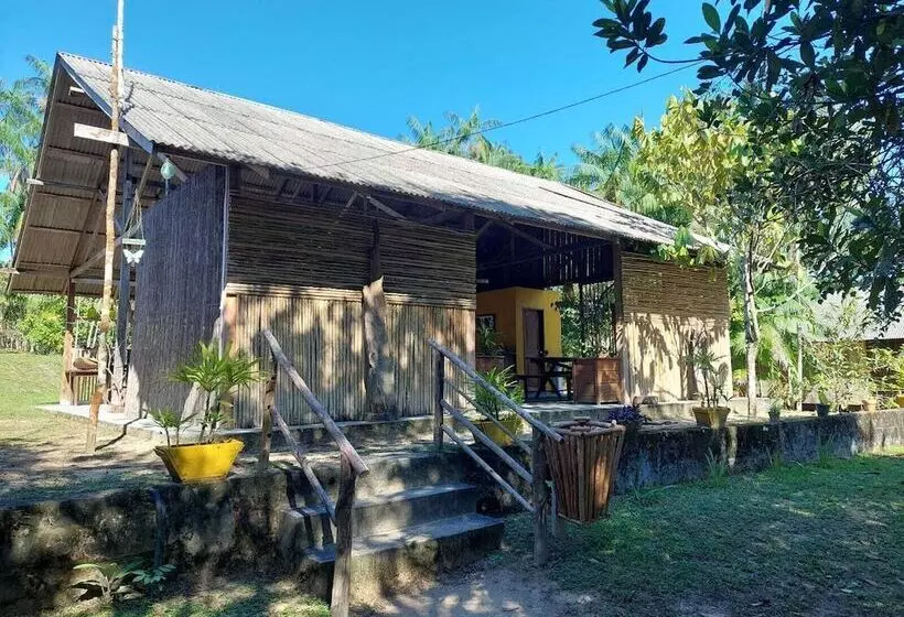 リゾートホテル Ponta Poranga Jungle Lodge
