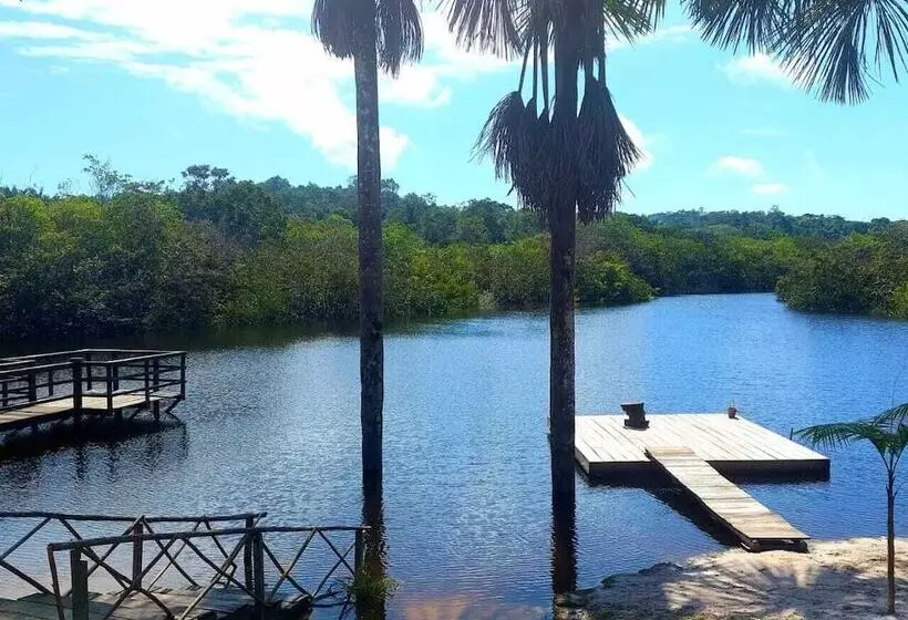 リゾートホテル Ponta Poranga Jungle Lodge