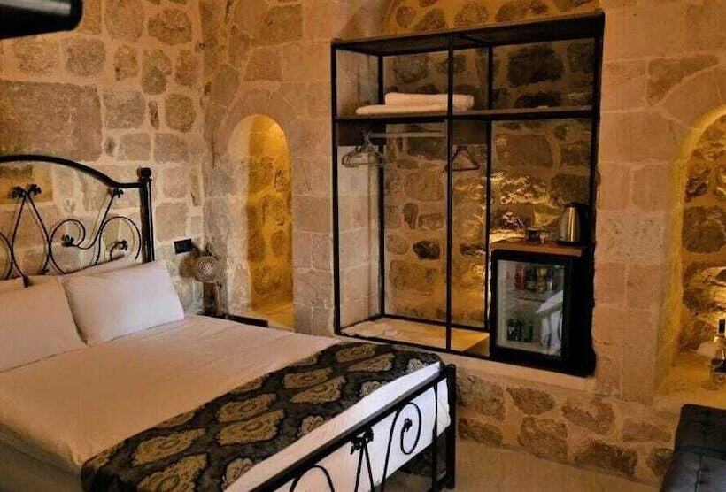 Royal History Butik Otel