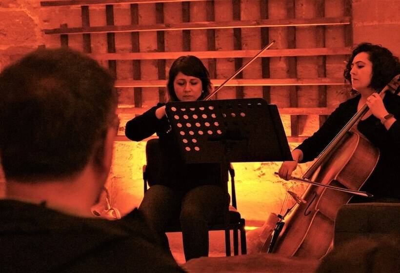 Royal History Butik Otel