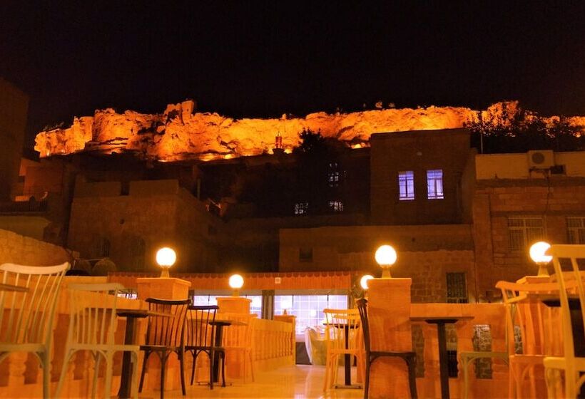 Royal History Butik Otel