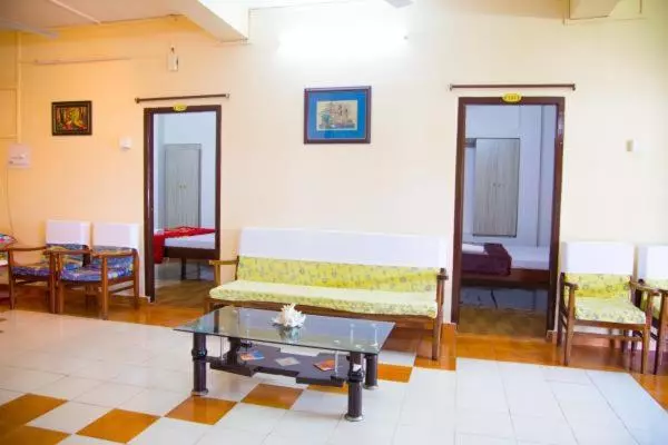 ユースホステル Edha Homestay