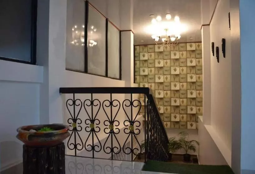 ユースホステル Edha Homestay