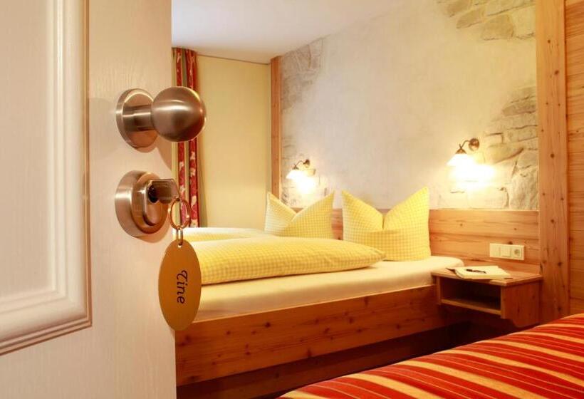 הוסטל Gasthaus Sonne