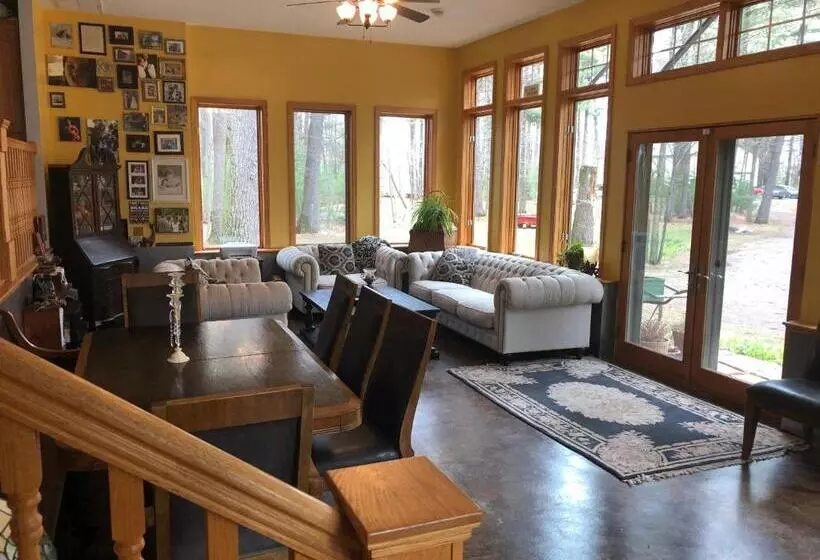 Bed And Breakfast Suite At The Wooded Retreat