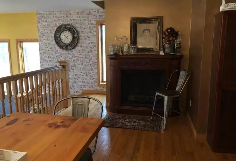 Bed And Breakfast Suite At The Wooded Retreat