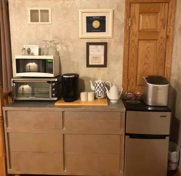 Bed And Breakfast Suite At The Wooded Retreat