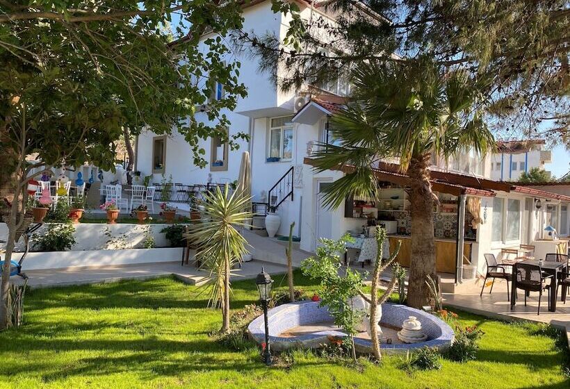 فندق فئة نجمة واحدة Villa Lara Tatil Evleri