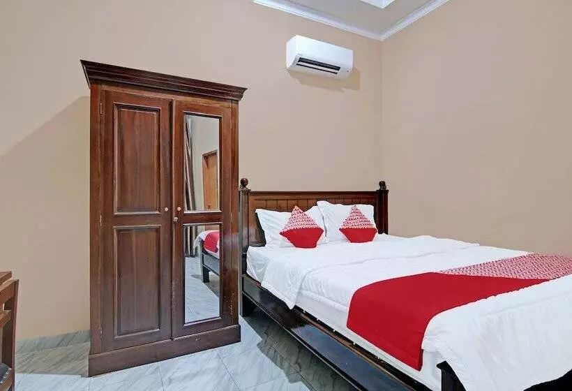 ホテル Alfatar Homestay Syariah By Oyo