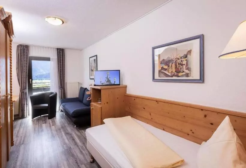 ホテル Allgäuer Bergbad