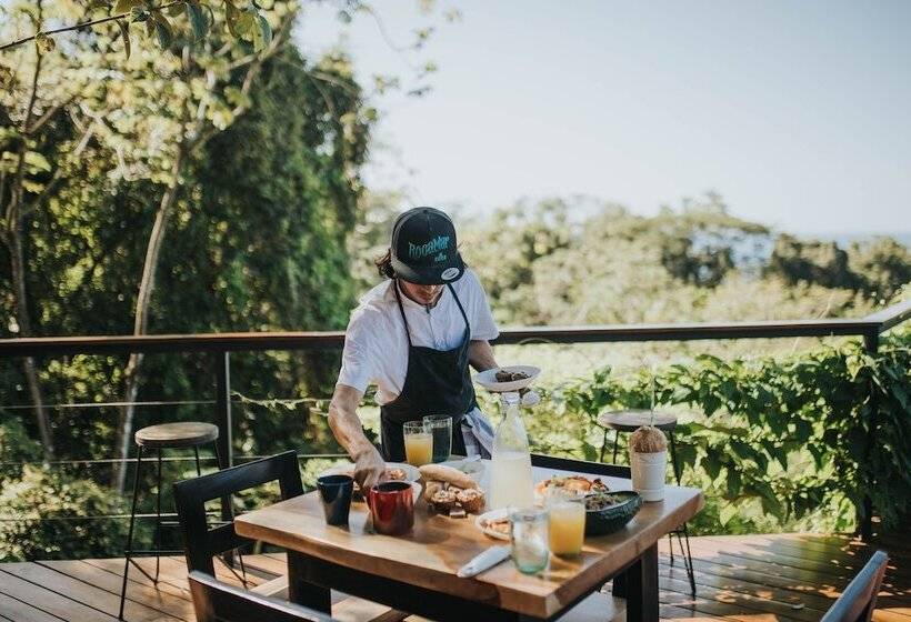 هتل Bohemia Experience