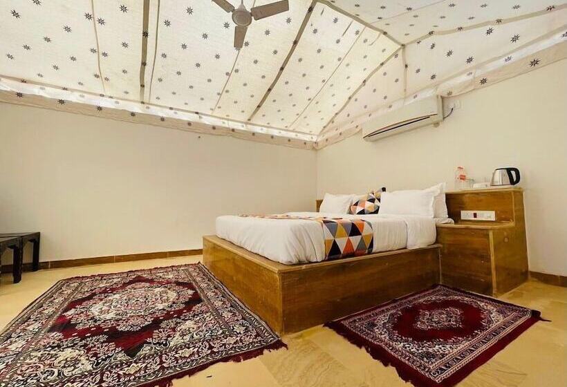 בית מלון כפרי Golden Fort Resort