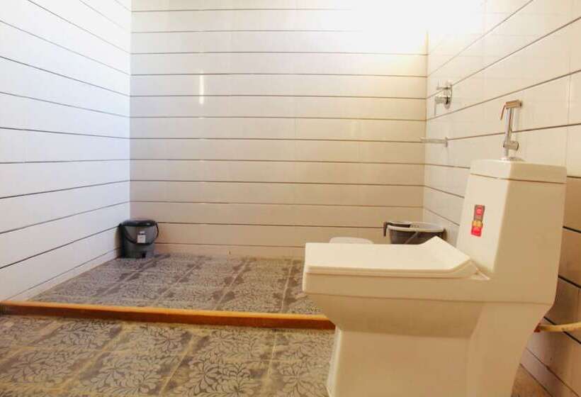 בית מלון כפרי Golden Fort Resort