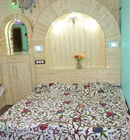 ホテル Grand Rooma