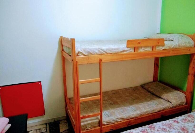 Отель Hostel Megaró