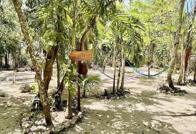 هتل Ku Kuk Glamping