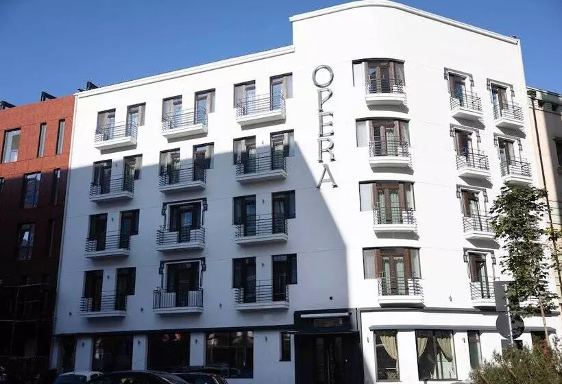 Otel Opera
