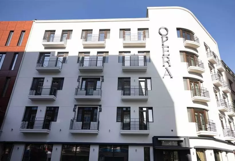 Otel Opera
