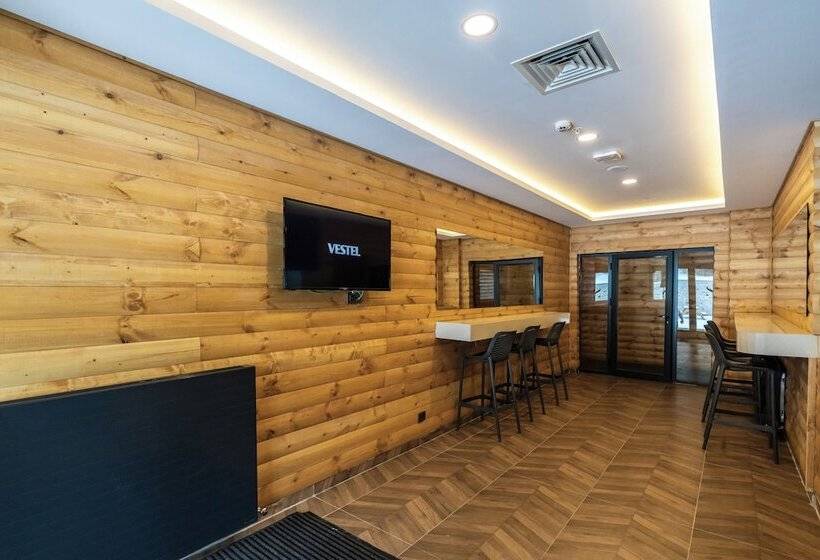 Hotel Sarpi̇no Mountai̇n