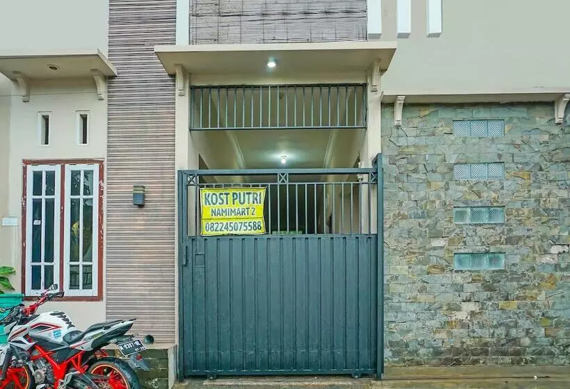 ホテル Spot On 92394 Namimart Syariah 2