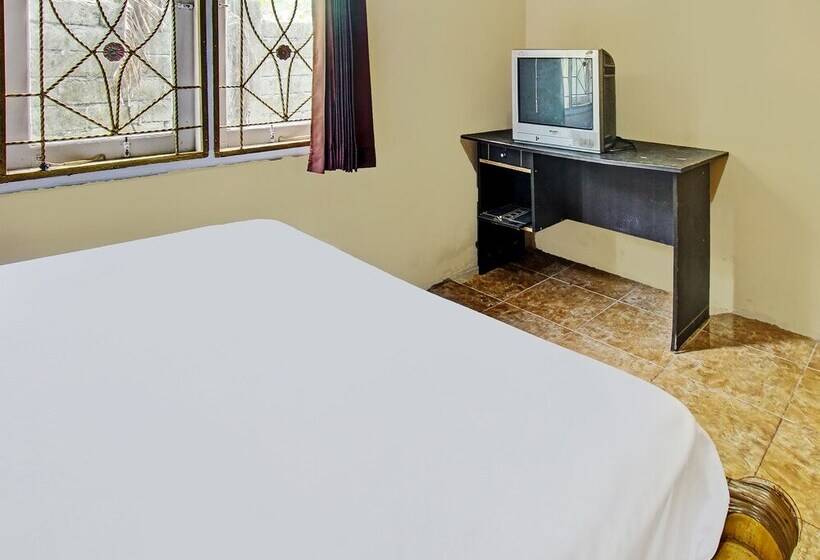 酒店 Zahira Homestay By Oyo