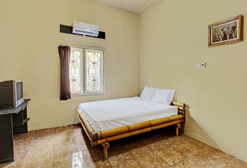 ホテル Zahira Homestay By Oyo