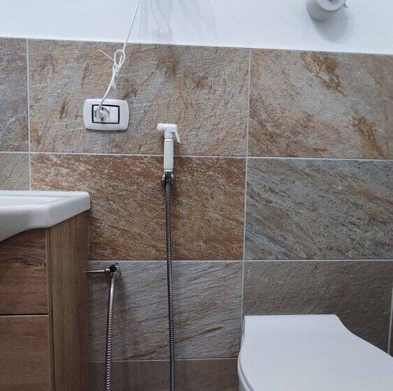 Nautica Tarello Casa Ena B&b