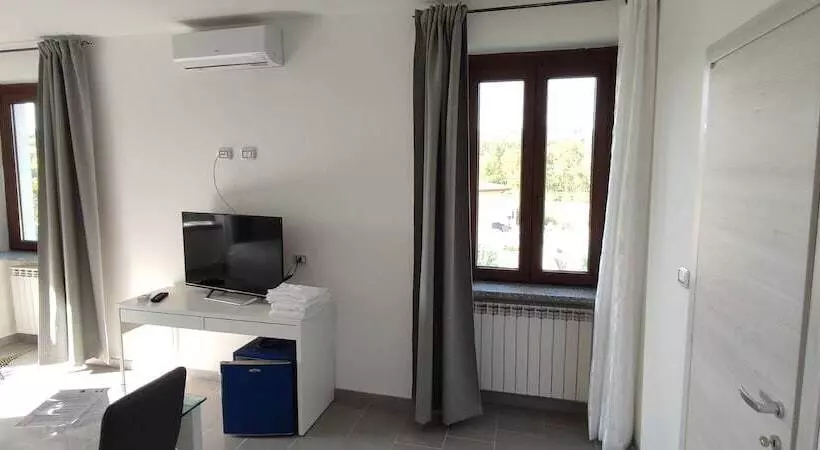 Nautica Tarello   Casa Ena B&b
