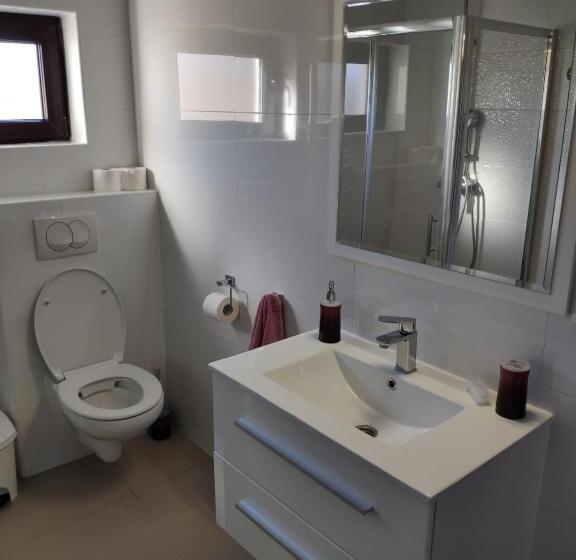 پانسیون Apartmani Matko