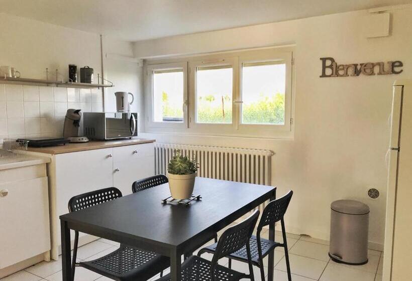 Пансион Apartment 36 M²