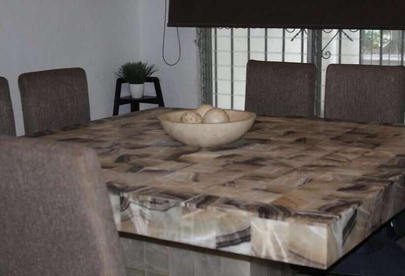 ペンション Casa Peña