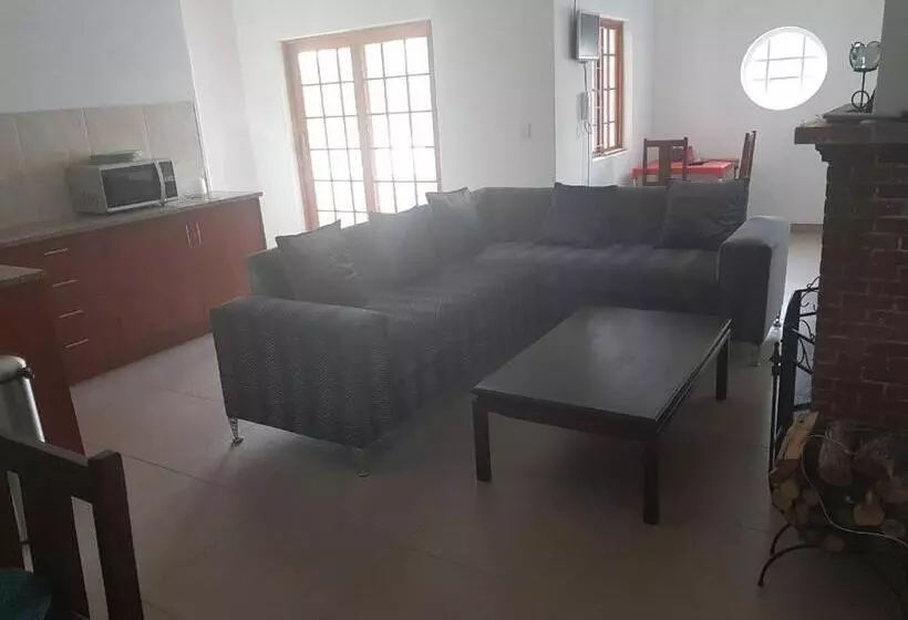 Majatalo Fama Lodge Rm11