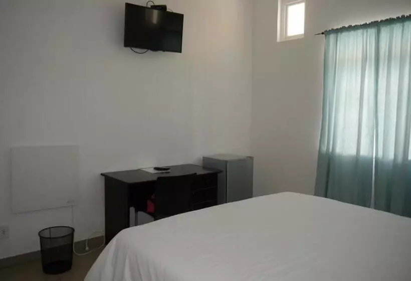 Majatalo Fama Lodge Rm11