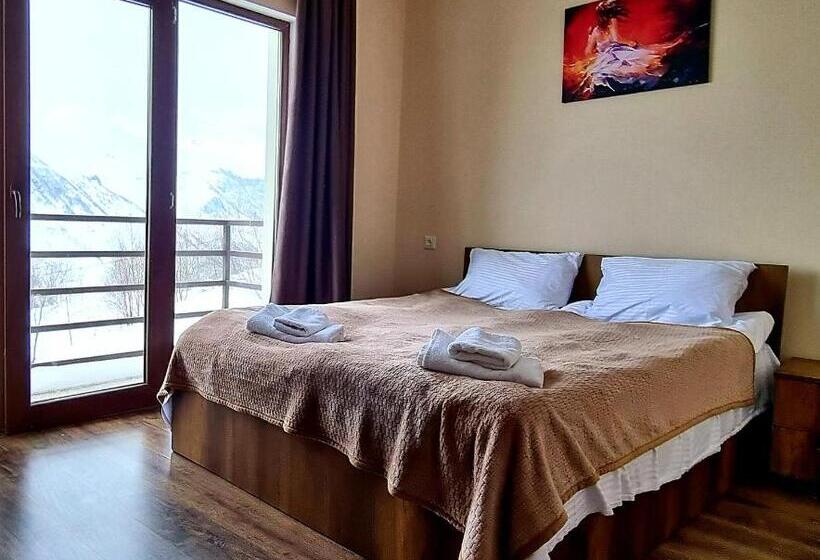 پانسیون Gudauri Guest House Lane